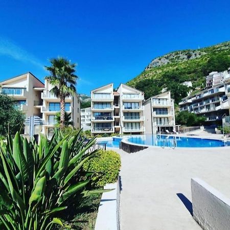 Blue Horizon Apartment Resort Budva Exterior photo