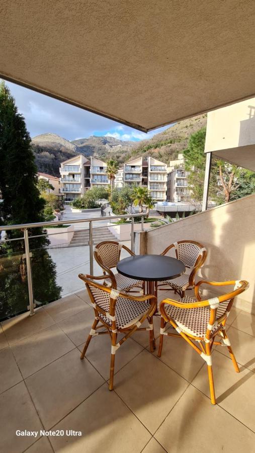 Blue Horizon Apartment Resort Budva Exterior photo