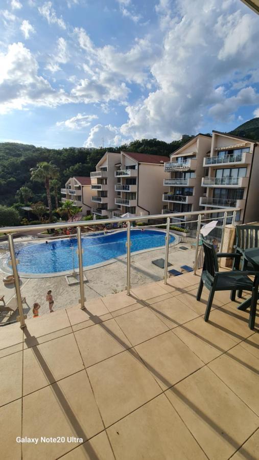 Blue Horizon Apartment Resort Budva Exterior photo